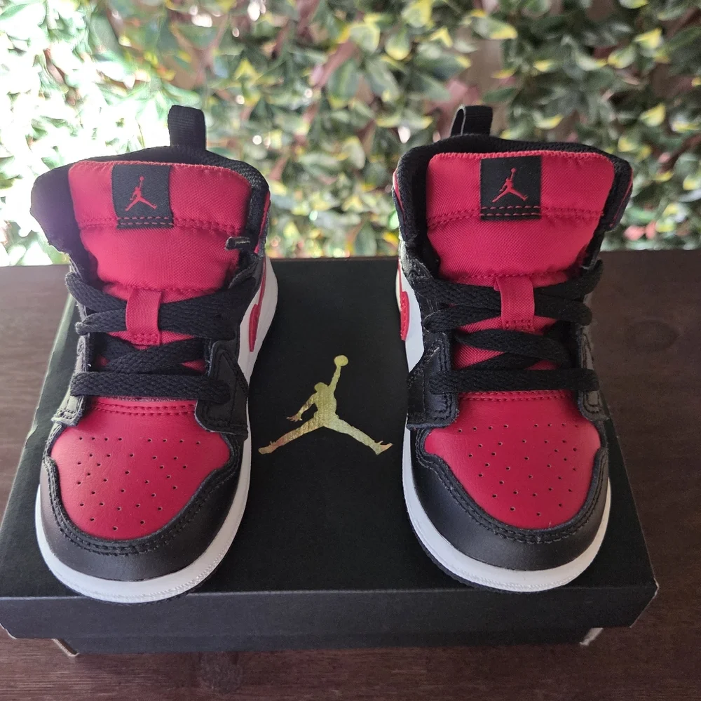 Jordan air mid